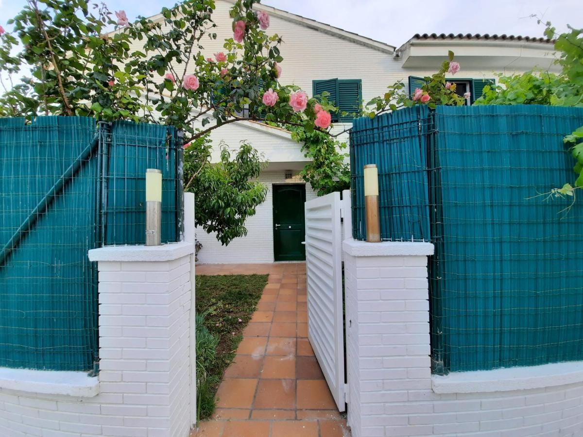 Cosy House With Garden Infront Of The Sea Apartment Creixell Bagian luar foto